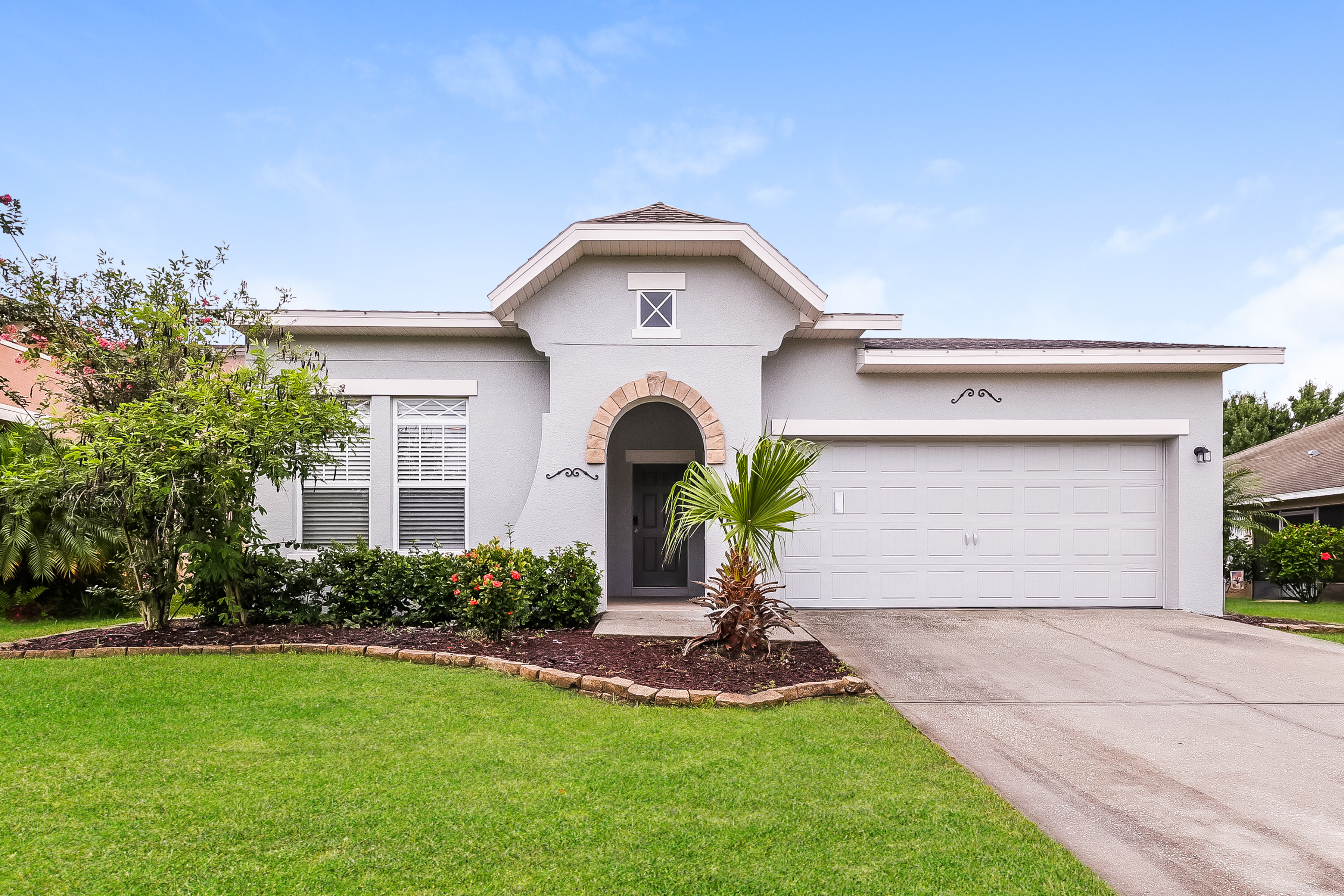 2160 LAPARELLE DR KISSIMMEE, FL 34746